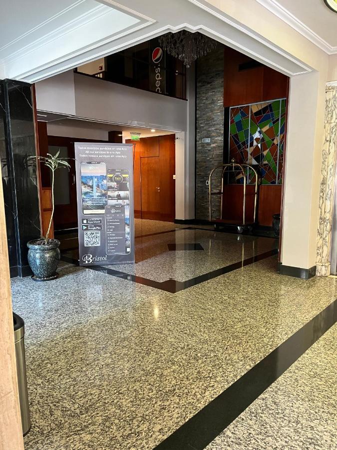 Bristol Hotel Buenos Aires Zewnętrze zdjęcie