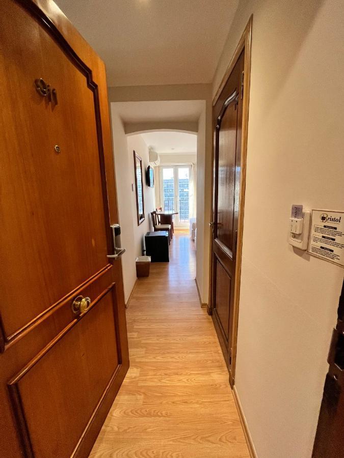 Bristol Hotel Buenos Aires Zewnętrze zdjęcie