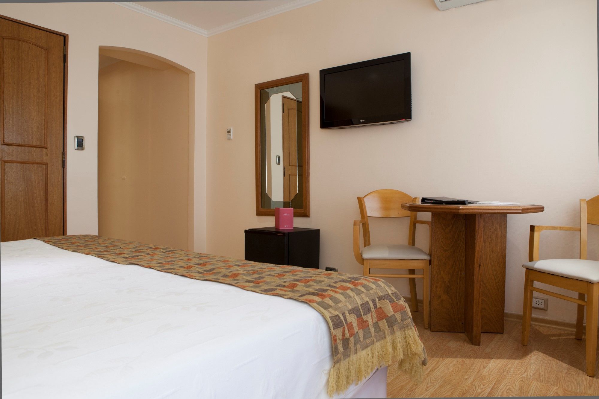 Bristol Hotel Buenos Aires Zewnętrze zdjęcie
