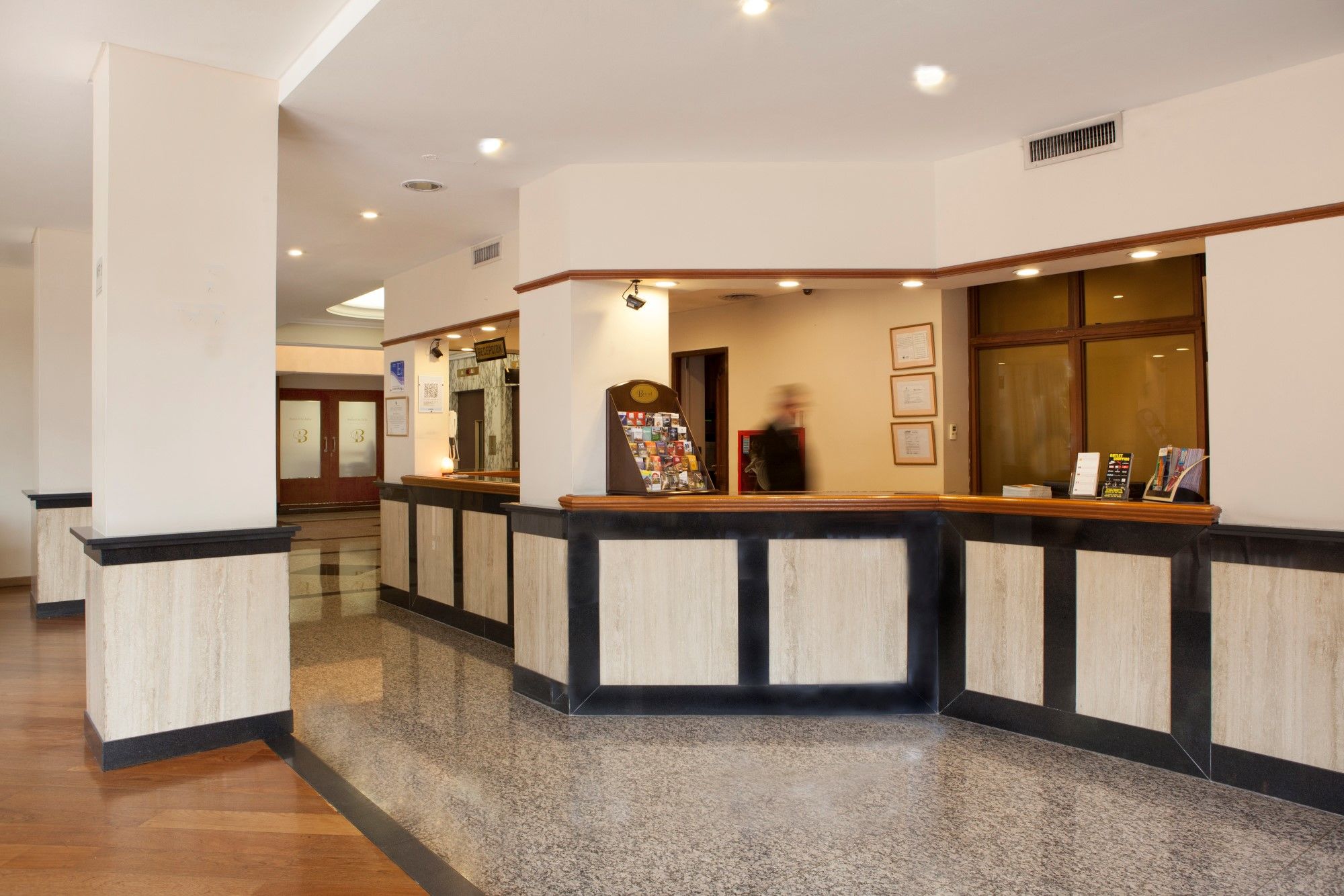 Bristol Hotel Buenos Aires Zewnętrze zdjęcie